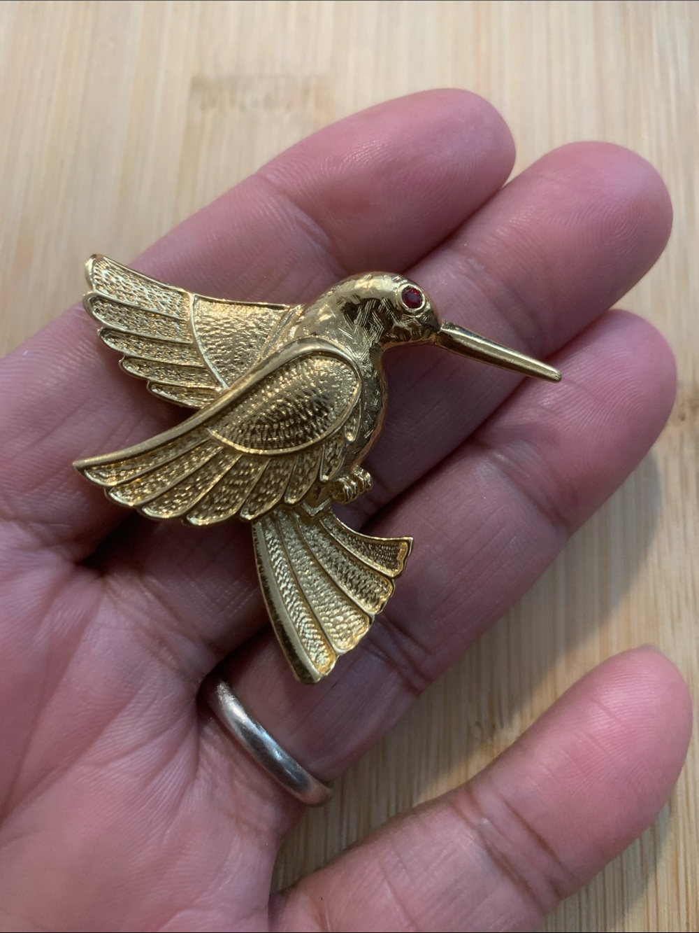 Vintage Gold Hummingbird Bird Brooch -unisex Unbranded